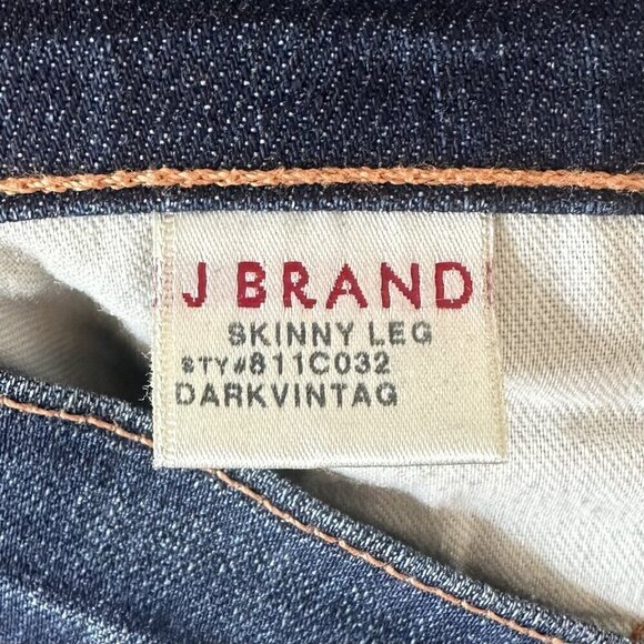J Brand Skinny Leg Jeans in Dark Vintage - Size: 27 - Picture 5 of 7